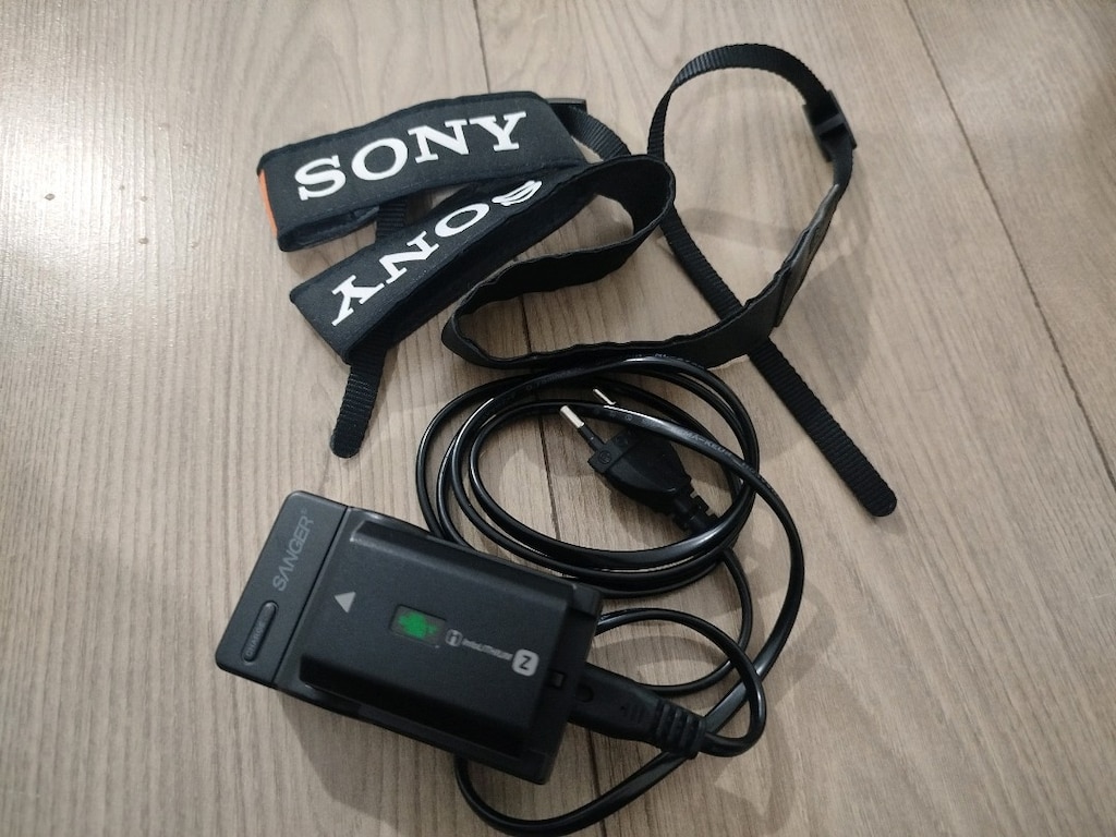 Sony A7 3 Body - 3