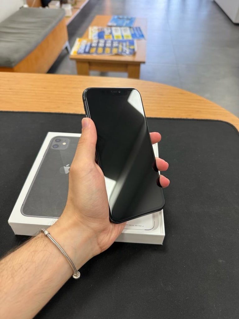 İphone 11 128 Gb Siyah Renk - 6