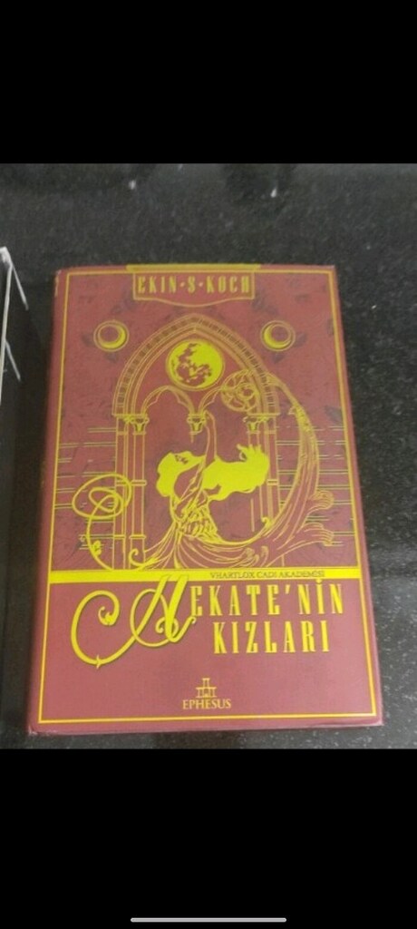 Hekatenin kızları 1-2 - 2