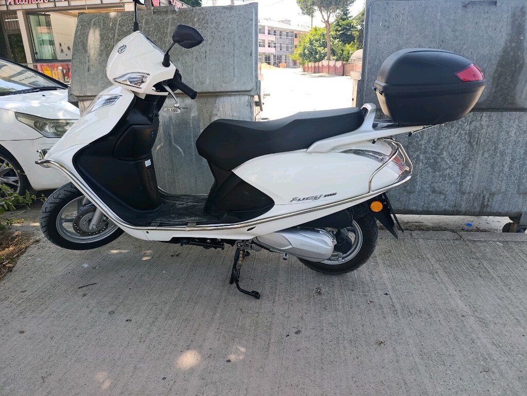 Mondial Fury 110 i - 5