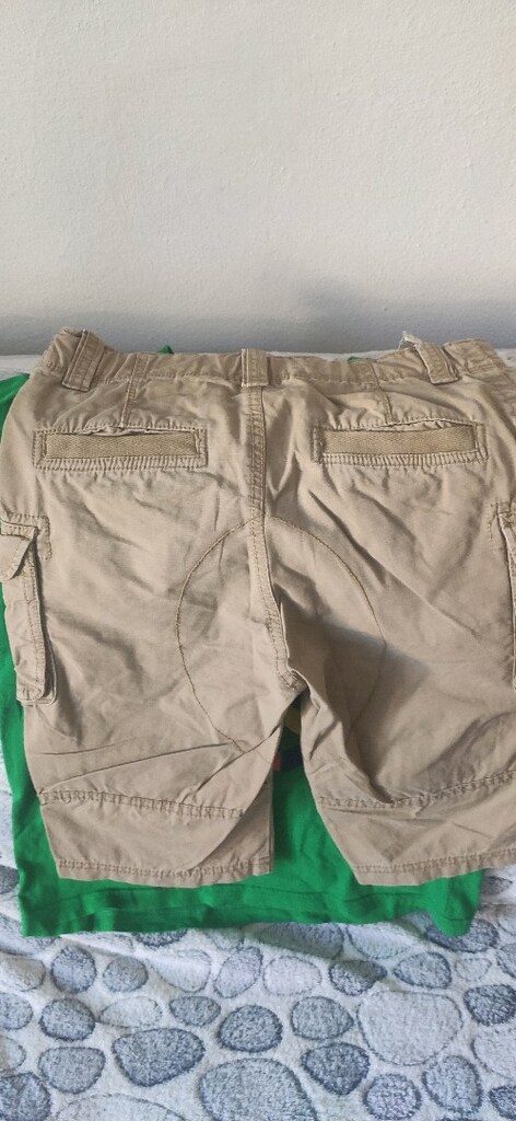 Benetton orjinal çocuk şortları ve tişörtleri - 8