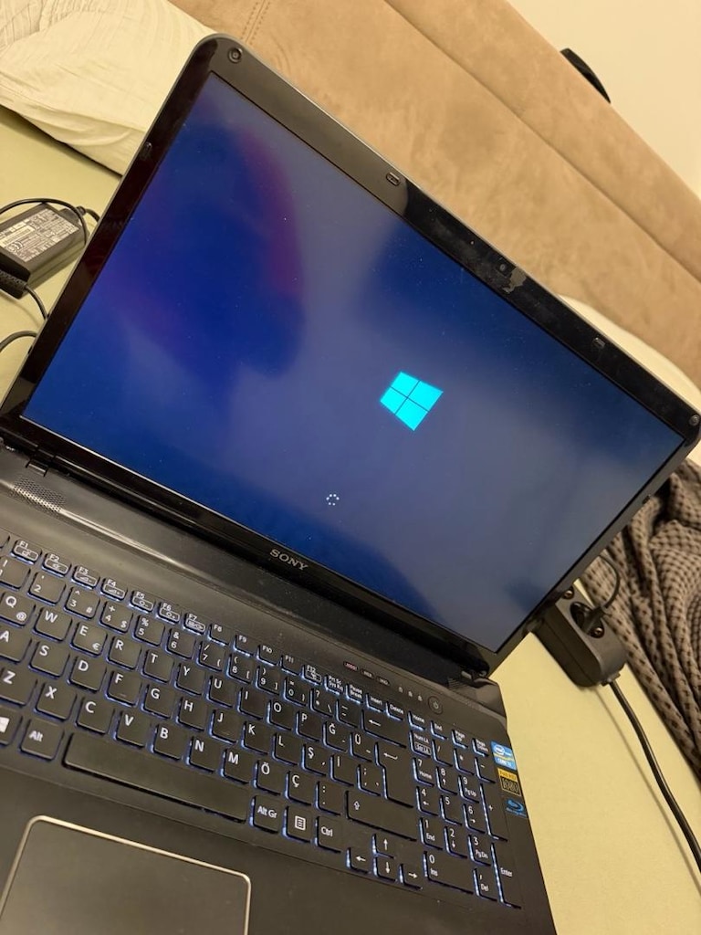 SONY VARIO BÜYÜK BOY LAPTOP - 7