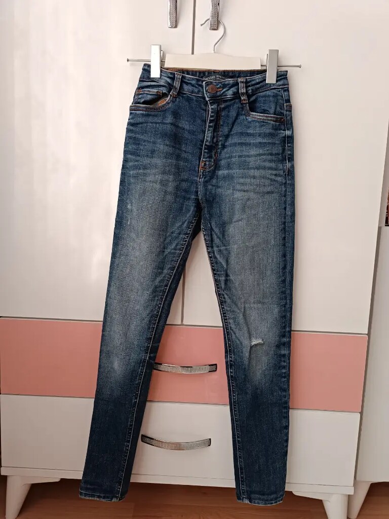 BERSHKA marka 36 beden mavi jean