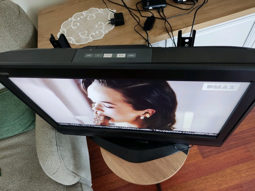 PANASONİC TX-26LE7F LCD TELEVİZYON - 2