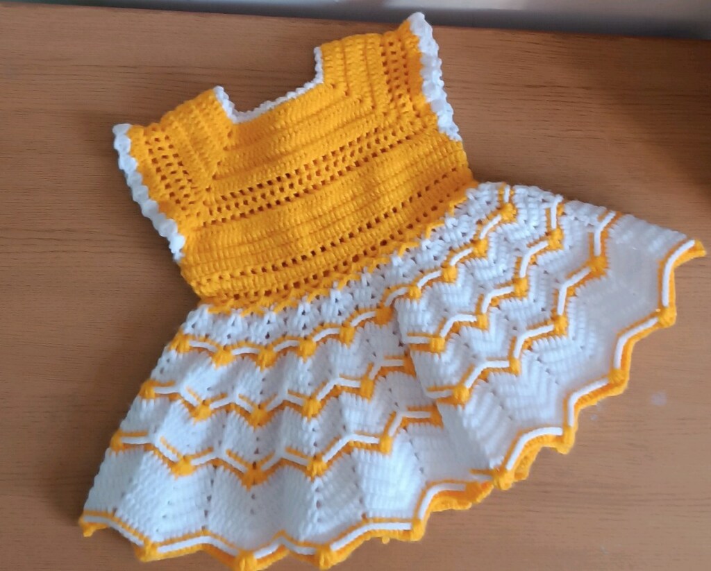 yeni işlenmiş 3 ile 12 ay arasi prenses bebek elbisesi - 3