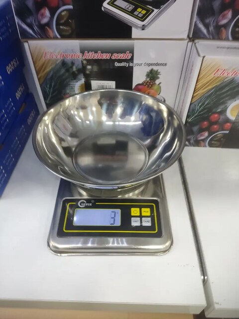 Metal tartı