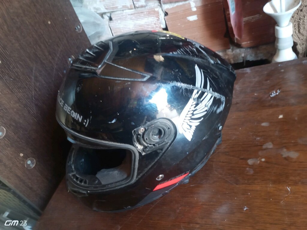 Motorcu Kaskı L beden - 2
