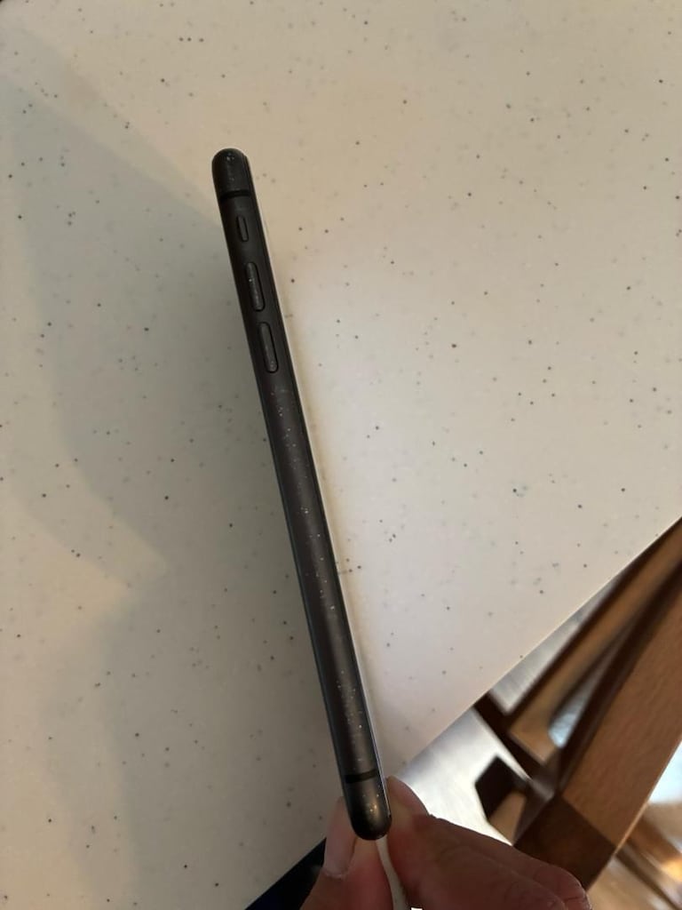 ıphone 11 64gb sağlam ve temiz - 2