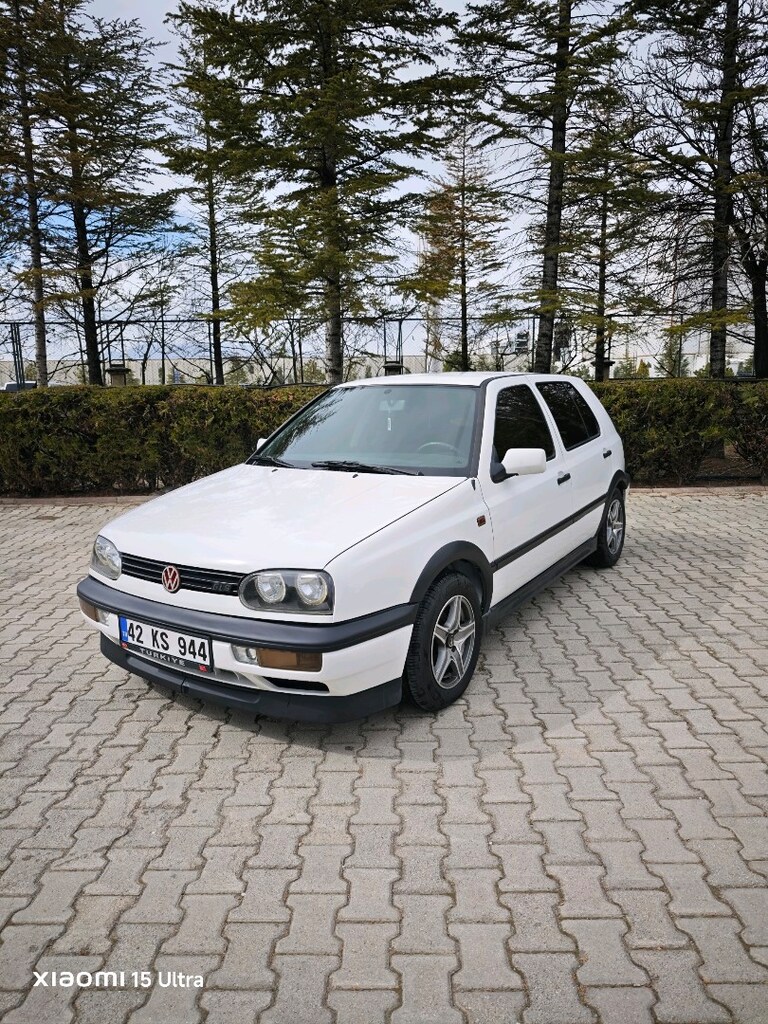VOLKSWAGEN GOLF MK3 1.6 TD - 3