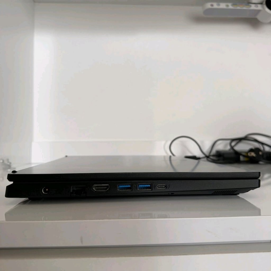 ACİL SATILIK! Acer Nitro V15 RTX3050 İntel i5-13420H 8gbram 1tb ssd - 6