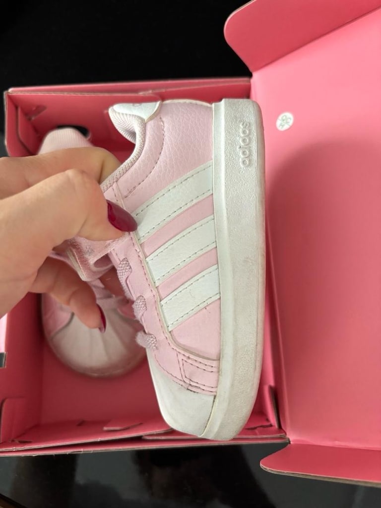 Adidas Pembe Sneaker 21 numara - 2