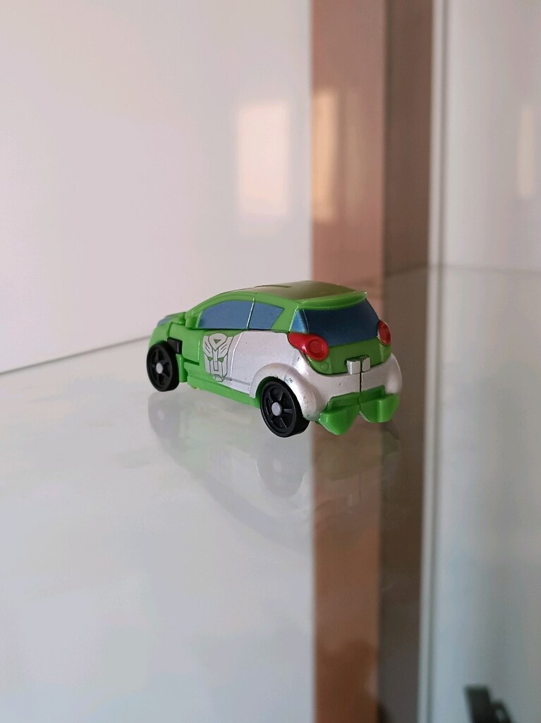 Transformers HFTD Tuner Skids Figür - 3