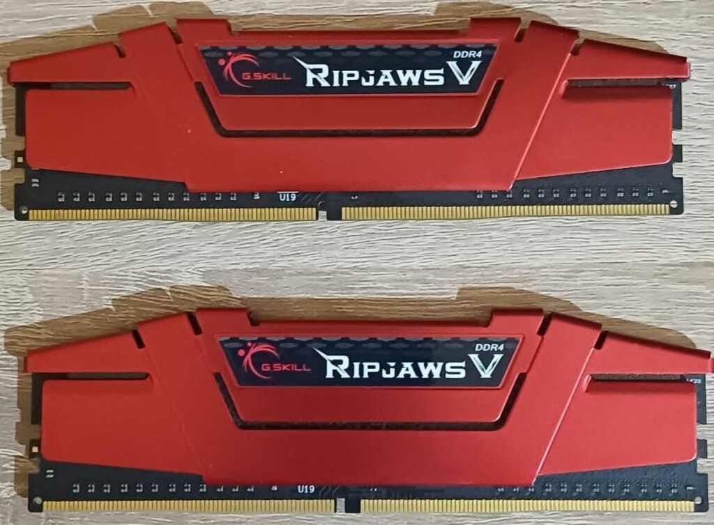 G SKİLL CL 15 2400 mhz DDR4 2 X 8 GB RAM - 3