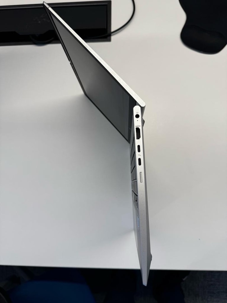 HP Elitebook 830 G8 - 3