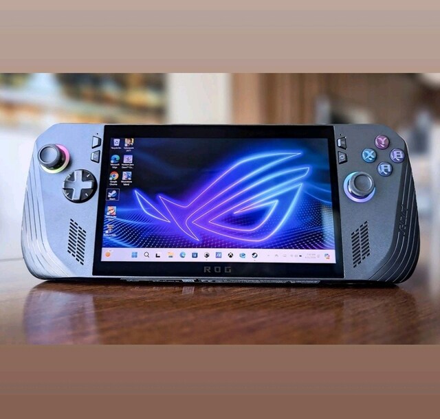 ASUS ROG ALLY X HEM BİLGİSAYAR HEM OYUN KONSOLU HEM TABLET
