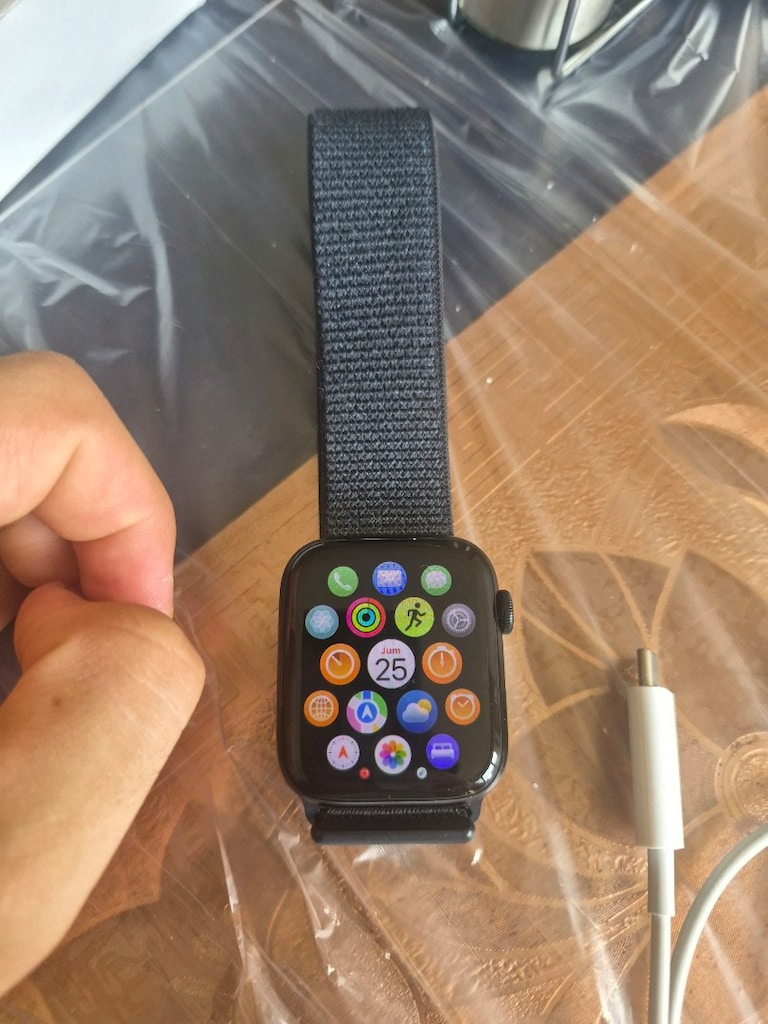 2024 apple watch se 1 44mm - 10