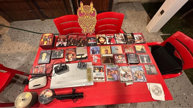 Koleksiyonluk DVD Film ve Müzik Arşivi, Klasik Filmler, Minion DVD Oyn