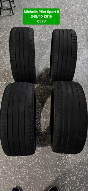 Michelin Pilot Sport 5 245/40 ZR19