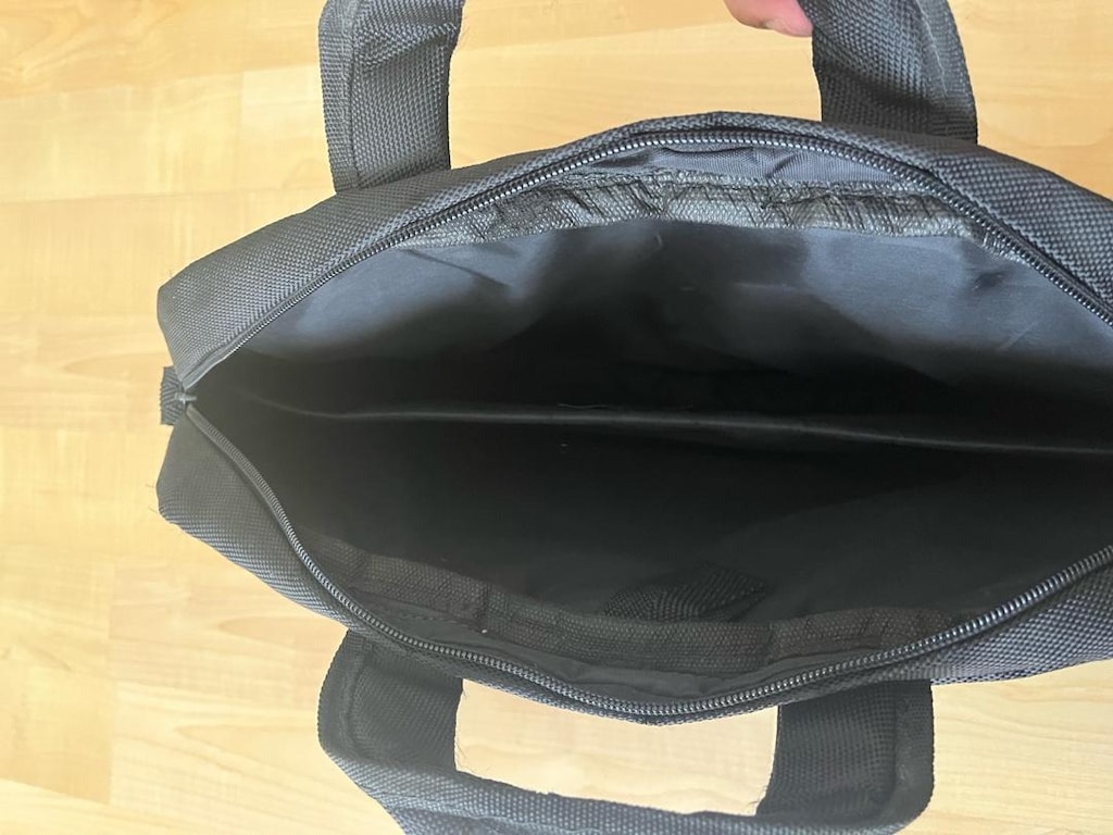 EYEQ Markalı Kaliteli Kalın Yapıda Laptop Çantası - 4