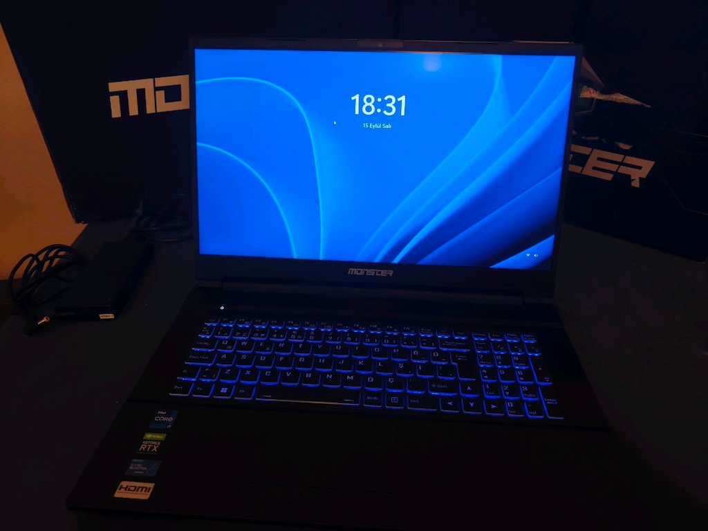 FULL DONANIM (32GB RAM - 1TB SSD): Monster Abra A7 V13.3 | 17.3"144HZ - 9
