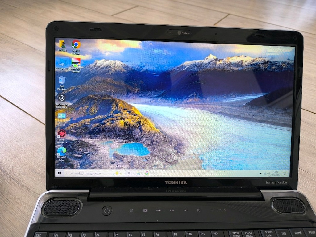 Toshiba laptop - 4