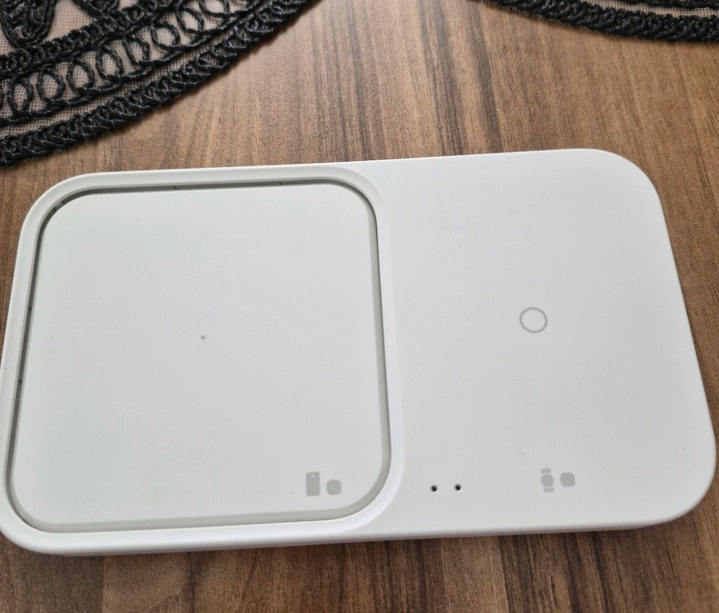 Samsung Kablosuz Şarj Standı - 4