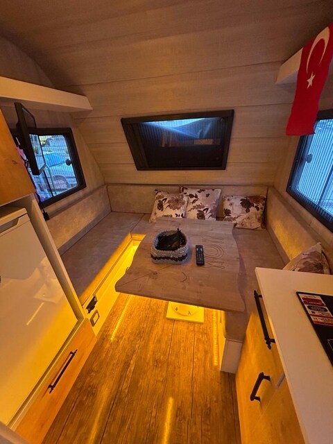 SAHİBİNDEN ÇEKME KARAVAN ACİLİYETTEN SATILIKTIR