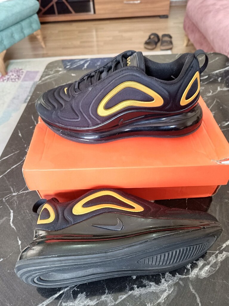 Nike Airmax 720 orjinal sıfır gibi üründür.Sadece bir kaç kez giyilmis - 7