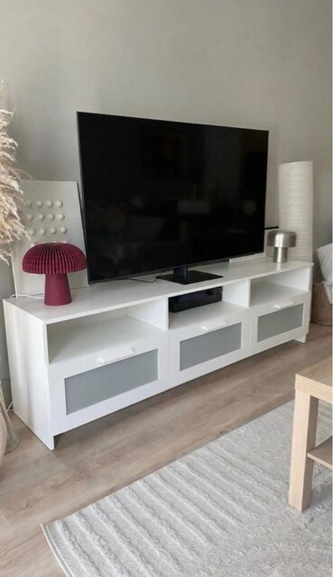 IKEA BRIMNES TV ÜNİTESİ