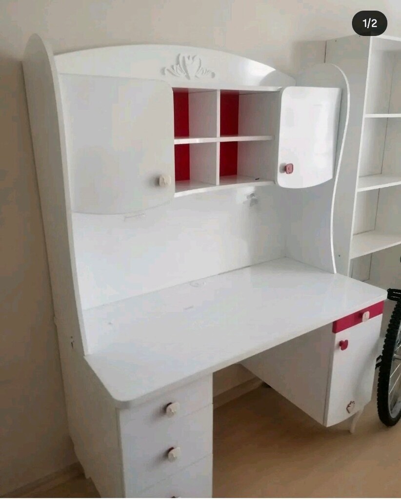 çalışma masası ve kitaplık - 3
