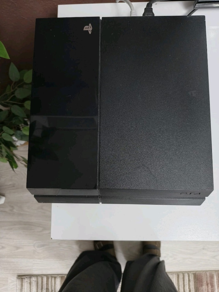 PS4 PRO - 6