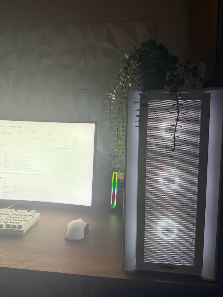 Gaming PC | RTX 4060 8GB | i5-12400F | 16GB RAM | 1.4TB - 4