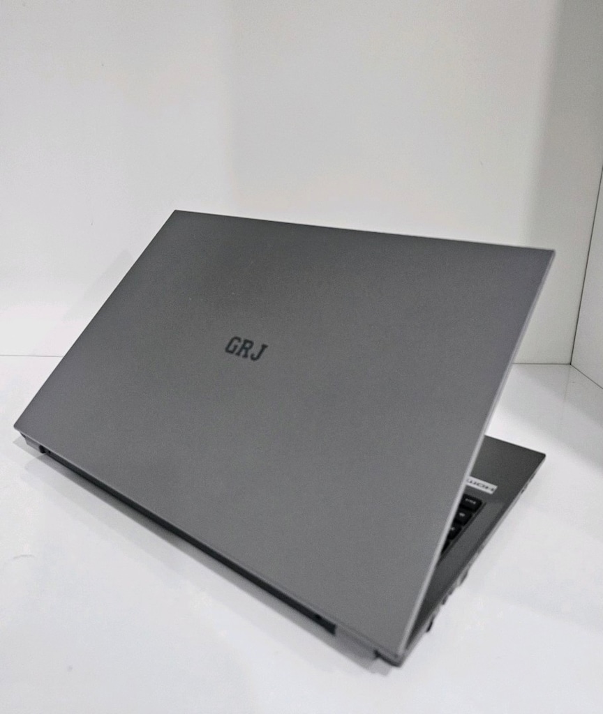 UCUZA LAPTOP 10. NESİL i3 ÇOK HIZLI TERTEMİZ SORUNSUZ - 3