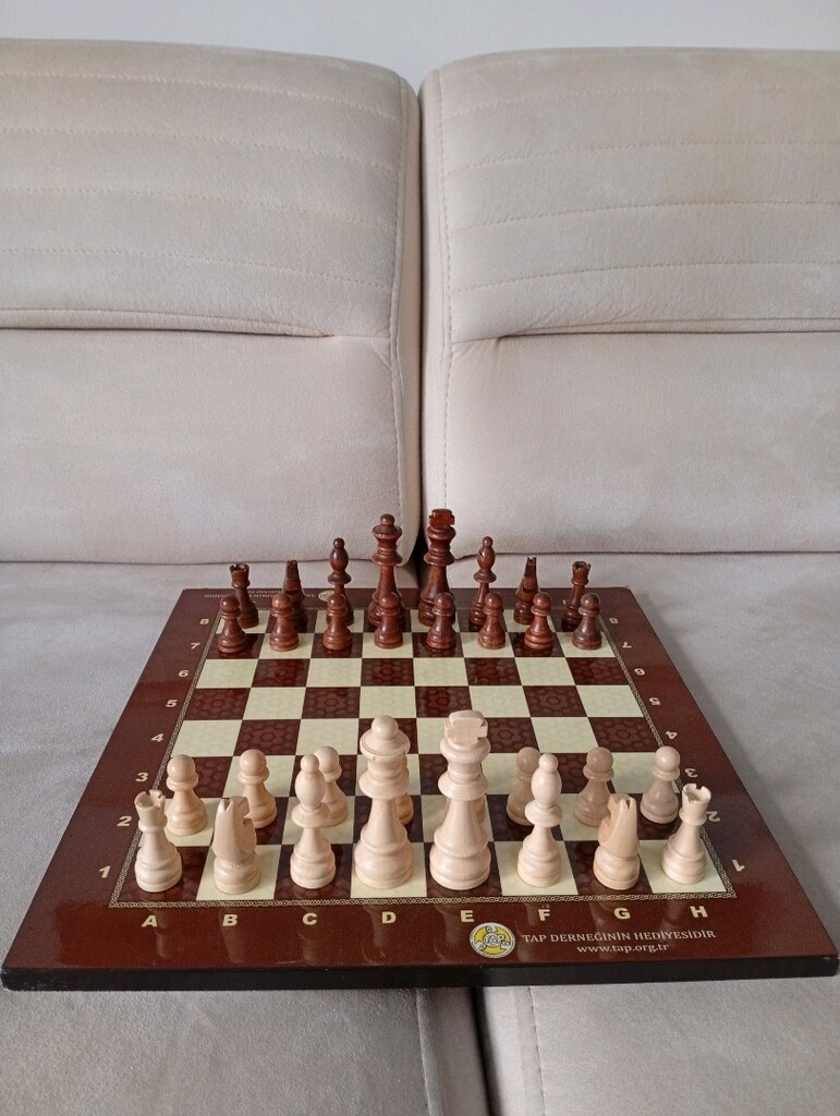 Ahşap santranç takımı. Kaliteli bir üründür. - 4