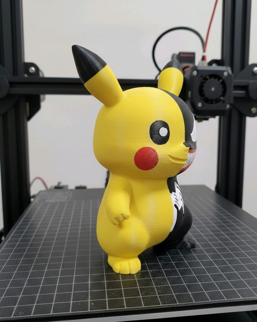 VENOM PİKACHU 10 CM - 2