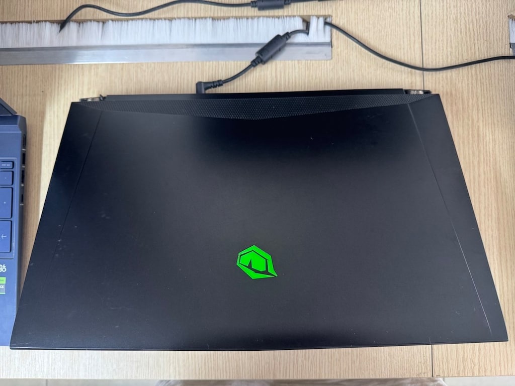 MONSTER*İ7 10750H İŞLEMCİ *16 GB DDR4 RAM *500 GB SSD*RTX3070 6GB E.K - 6