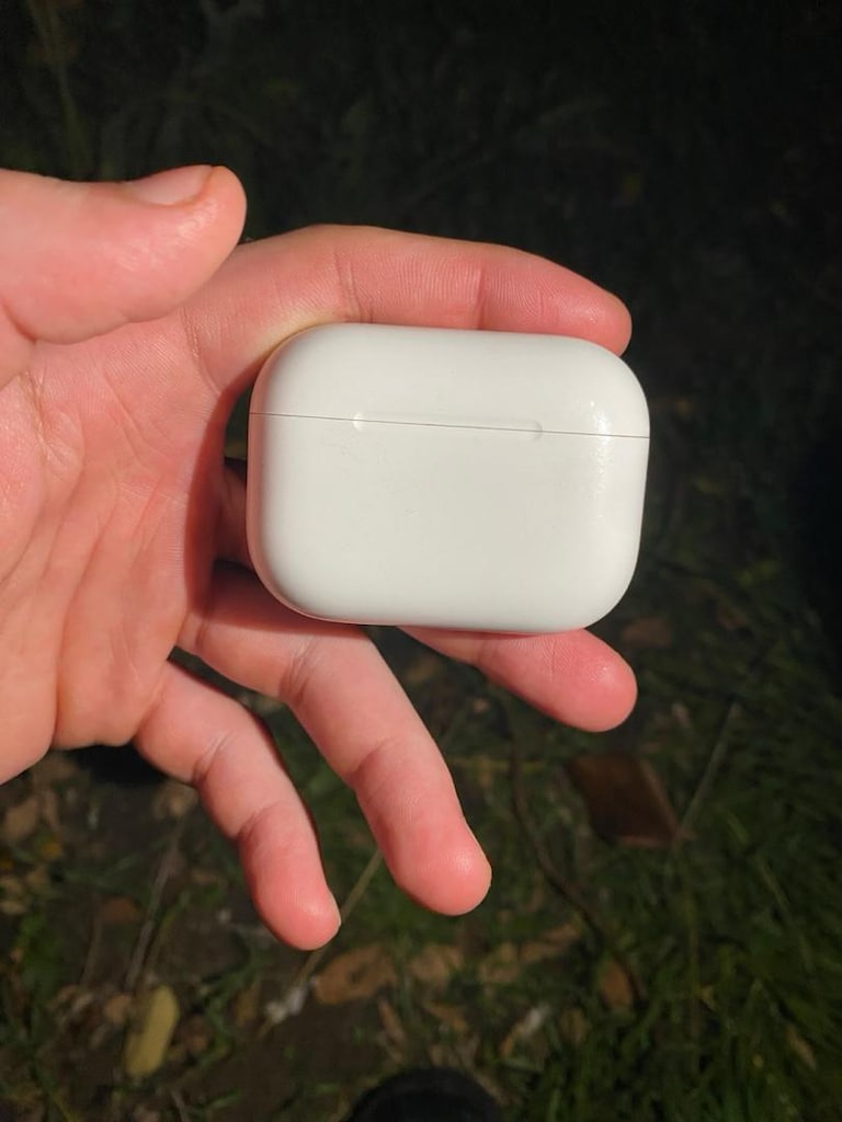 Airpods Pro 3 - 2