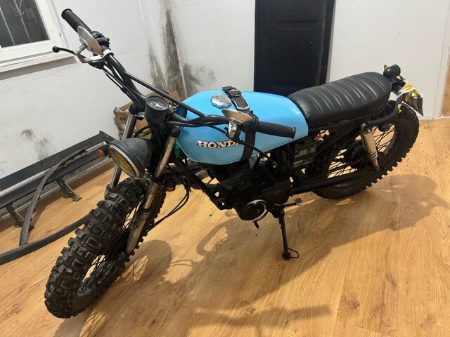 1990 Honda Cafe Racer Çekme Belgeli
