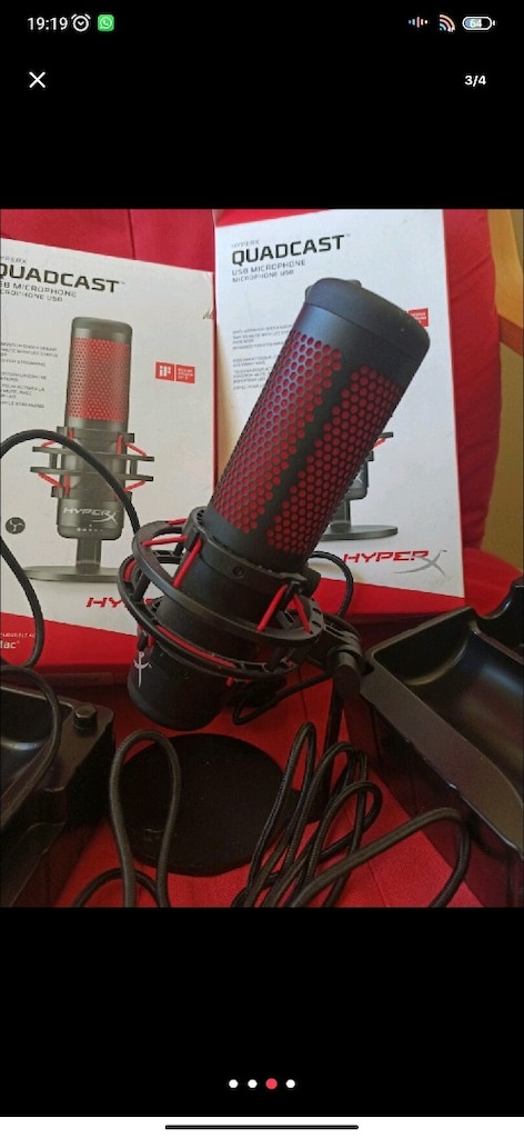 Influencer ASMR Twitch Kick Yayın HyperX QuadCast Mikrofon