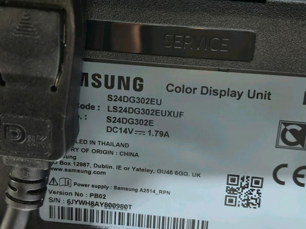 SAMSUNG 24" 180HZ 1MS VA PİVOT OYUNCU MONİTÖRÜ - 3