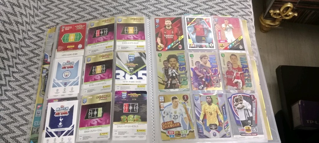 FIFA 365 futbolcu kartları - 17