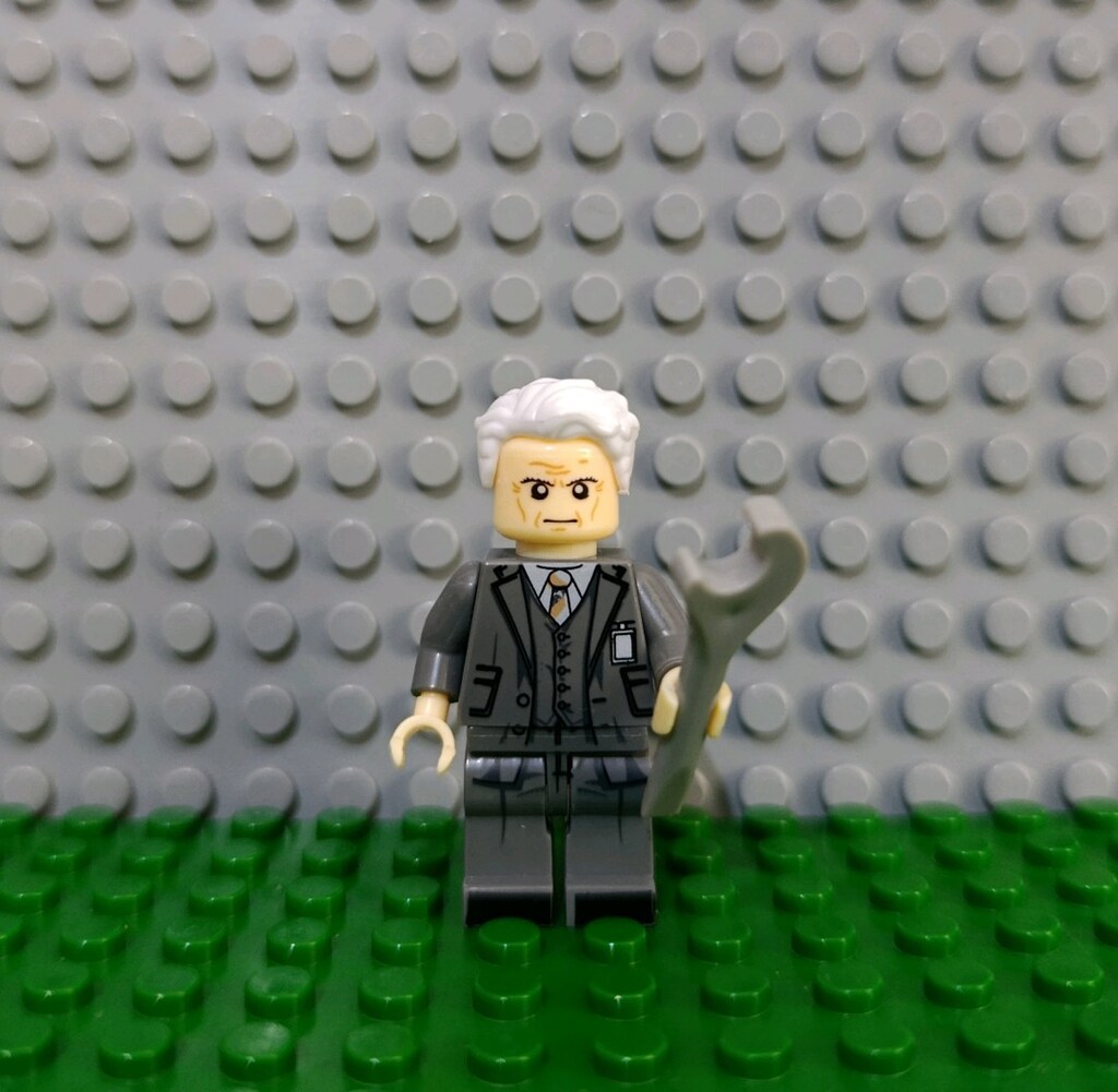 Lego Stranger Things Doktor Martin Brenner Mini Figür - 2