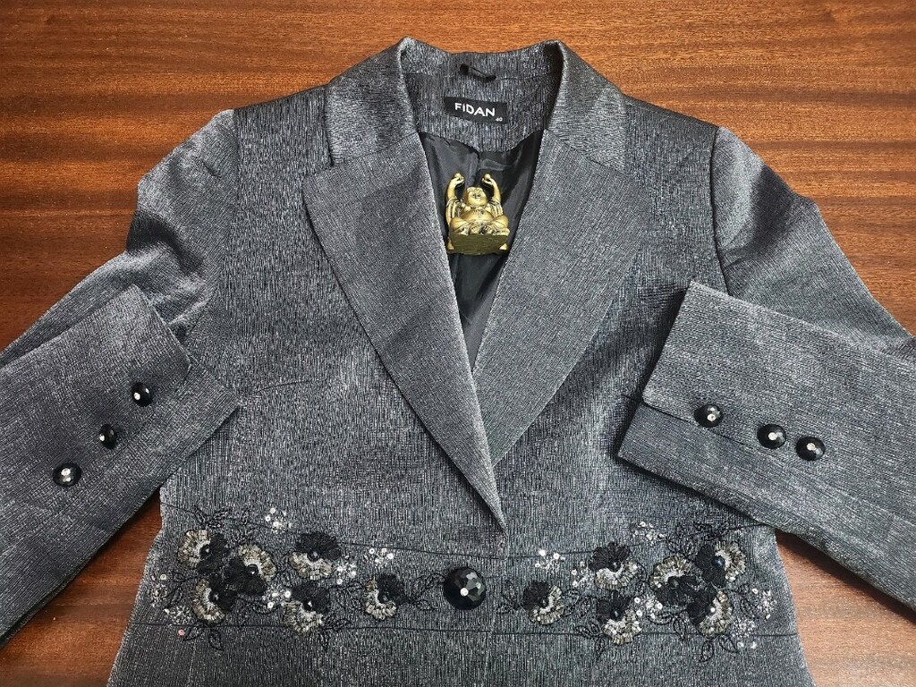 ÇİÇEK İŞLEMELİ GRİ CEKET - 9