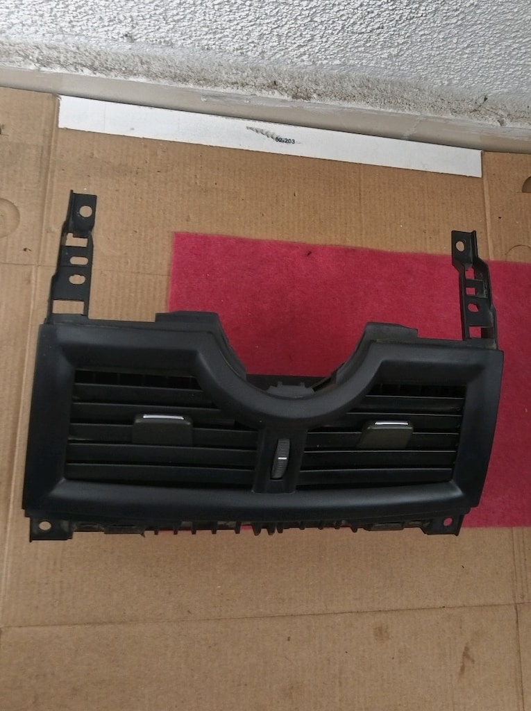 Megane 2 kalorifer ızgarası Renault megan2 orta ızgara difüzör mais - 3