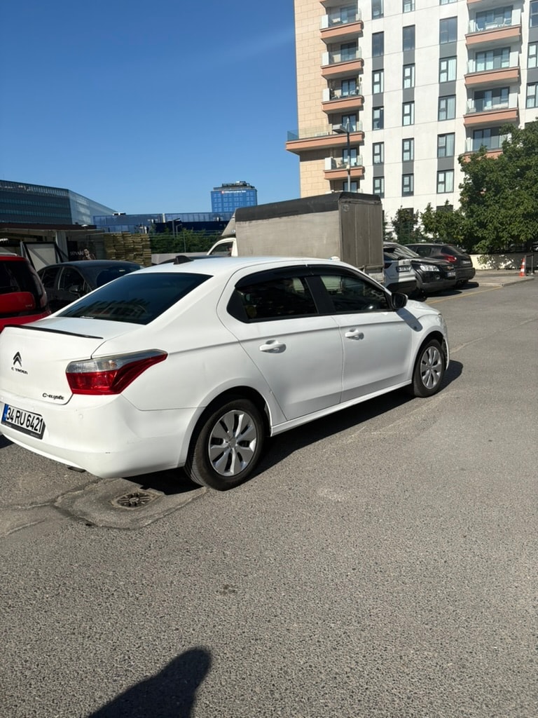 2016 Model Citroen C-elysee - aile arabası - yakıt cimrisi - 2
