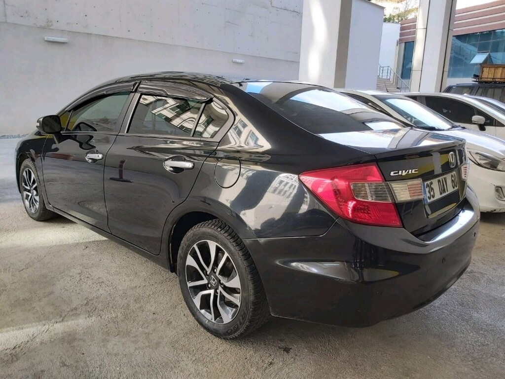 Honda cıvıc 2015 - 4