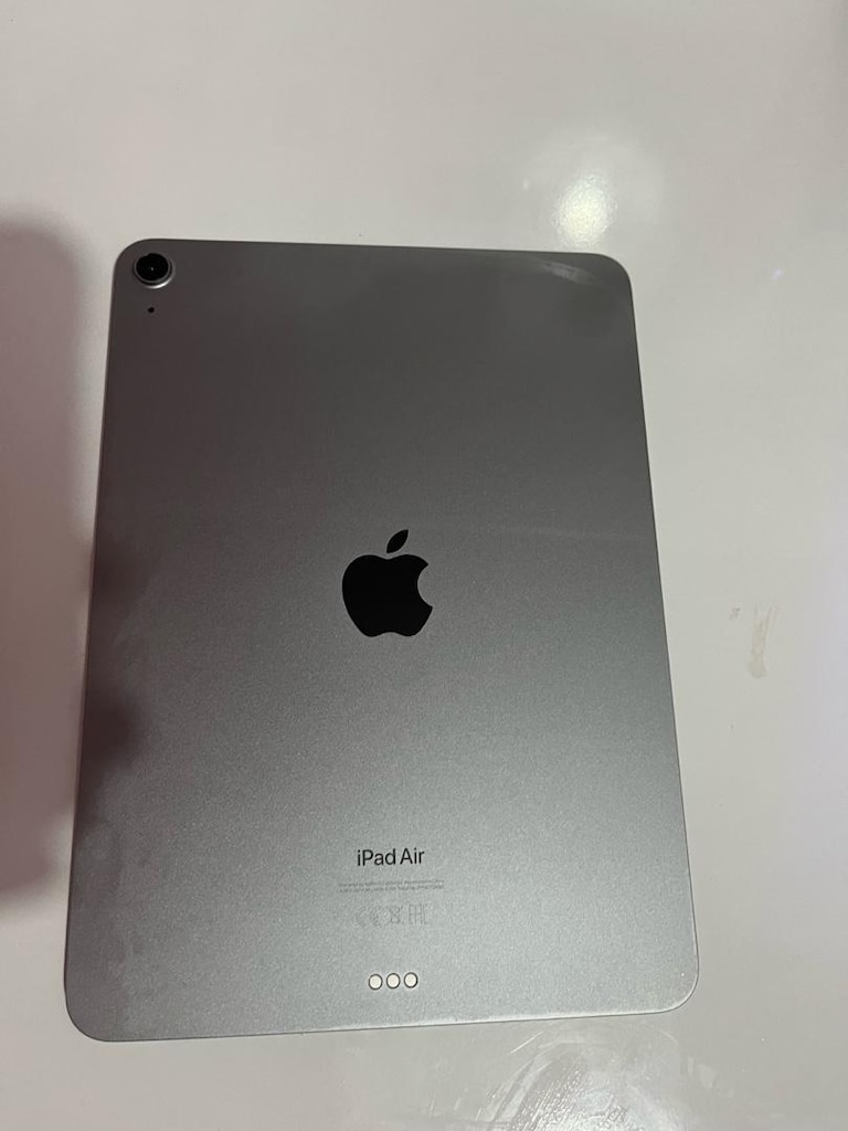 ACİL SATILIK IPAD AIR M2 - 2