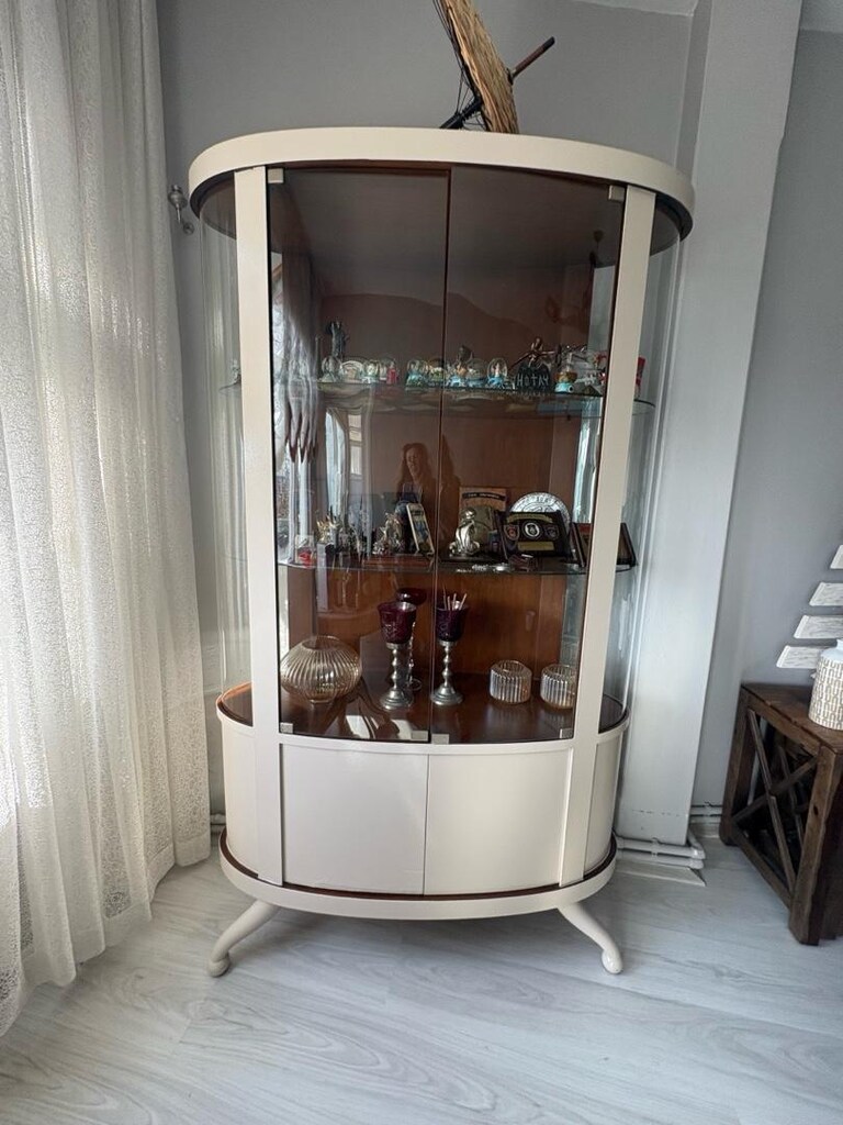 oval camlı ağaç vitrin - 3