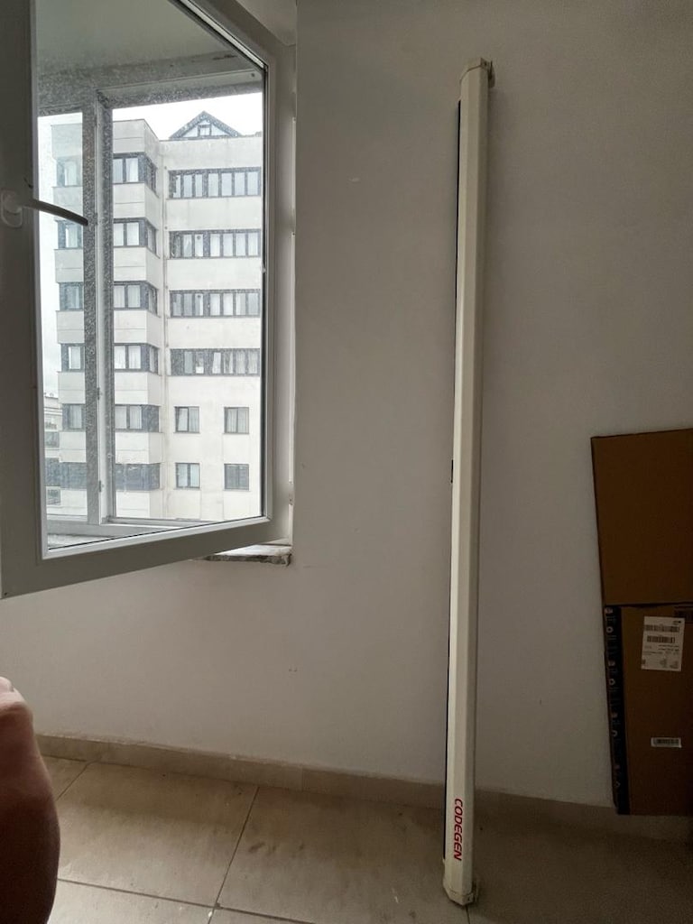 Codegen 200×200 cm Storlu Projeksiyon Perdesi - 3