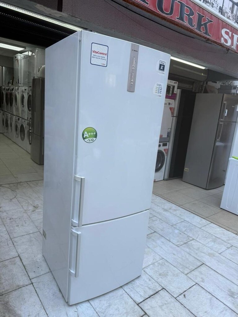 BOSCH 550 Litre Alt Buzluklu Buz Dolabı - 4
